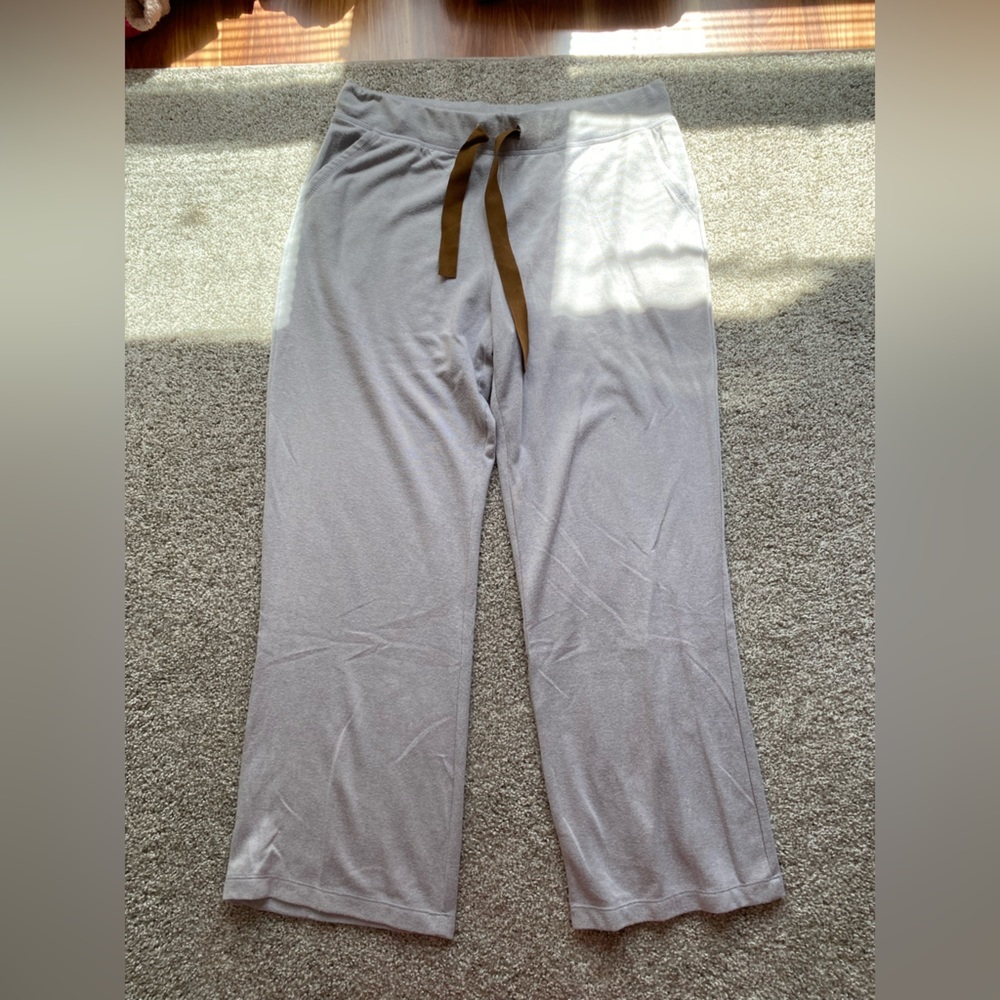 Koolaburra Gray Lounge Pants with Brown Tie